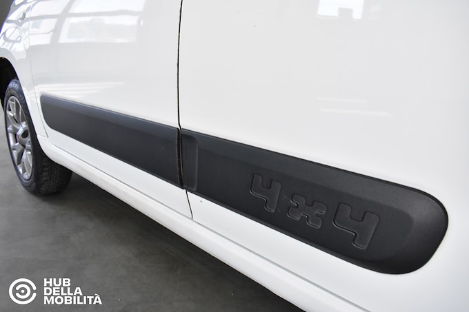 FIAT Panda 0.9 TwinAir Turbo S&S 4x4 Pop Van 2 posti